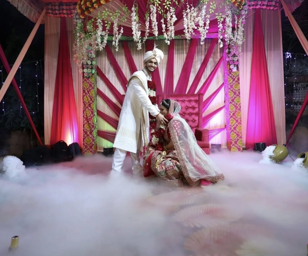 My name is Vijay &  meri shadi 16 march ko Bhawanatri  ji ke sath hui hai or ham dono ki Shadi perfect jeevansathii company ne karwai hai main jeevansathii company Thankyou